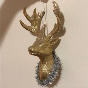 Sparkly reindeer stag head ornament